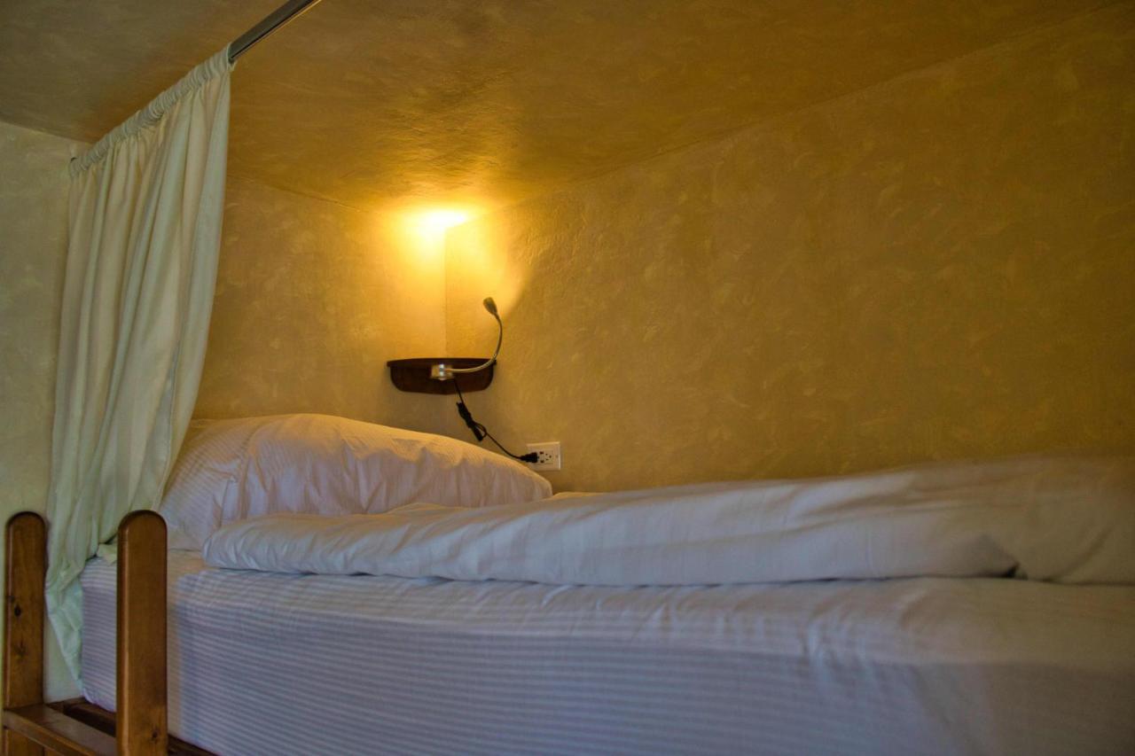 Casa Lobo Villa San Pedro La Laguna Dış mekan fotoğraf