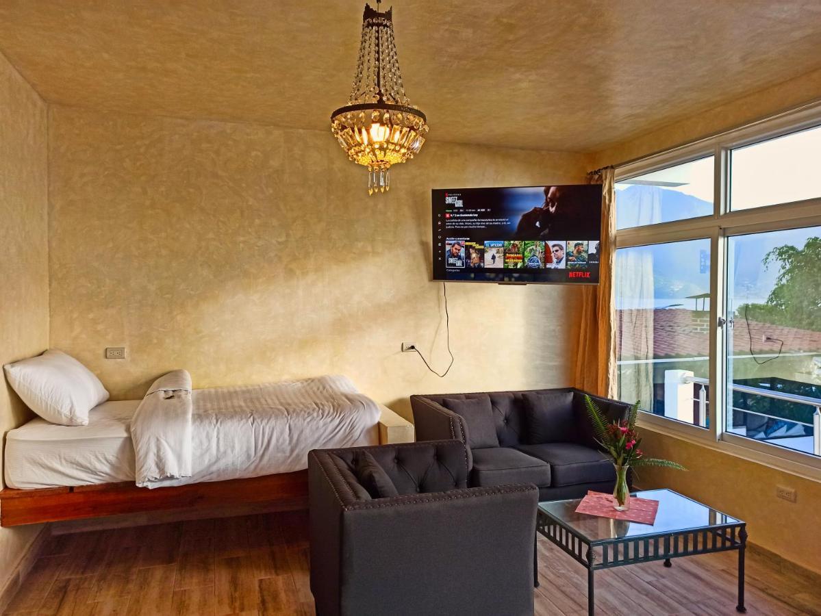Casa Lobo Villa San Pedro La Laguna Dış mekan fotoğraf